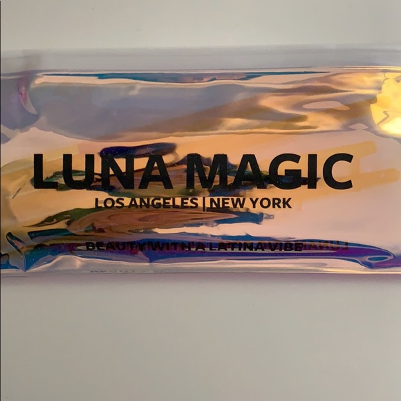 Eyeshadow brush set - Picture 2 of 2